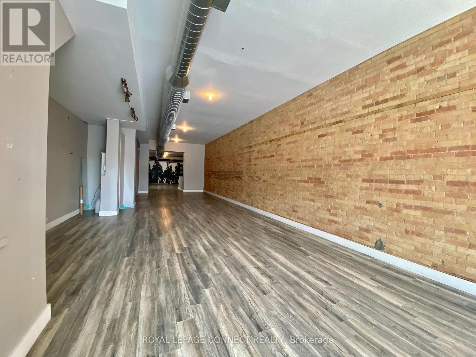 2828 Dundas St Street W, Toronto, Ontario  M6P 1Y7 - Photo 5 - W12396165