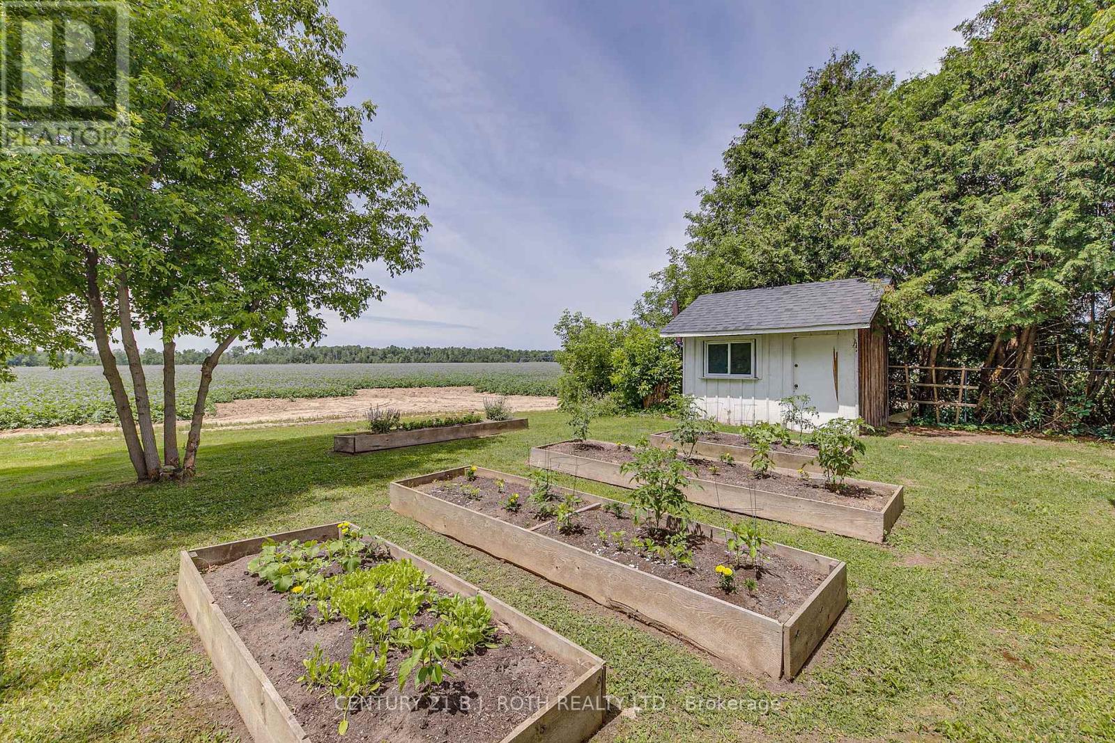 17 Denney Drive, Essa, Ontario  L0L 1N0 - Photo 10 - N12396197