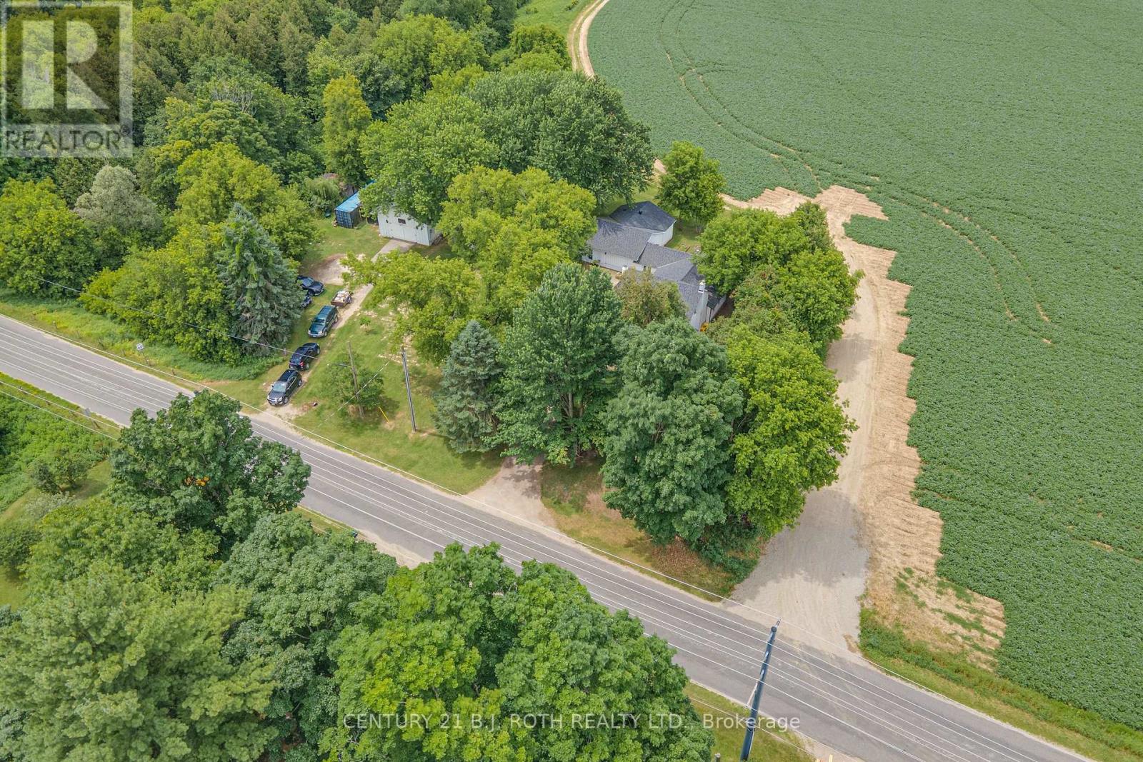 17 Denney Drive, Essa, Ontario  L0L 1N0 - Photo 11 - N12396197