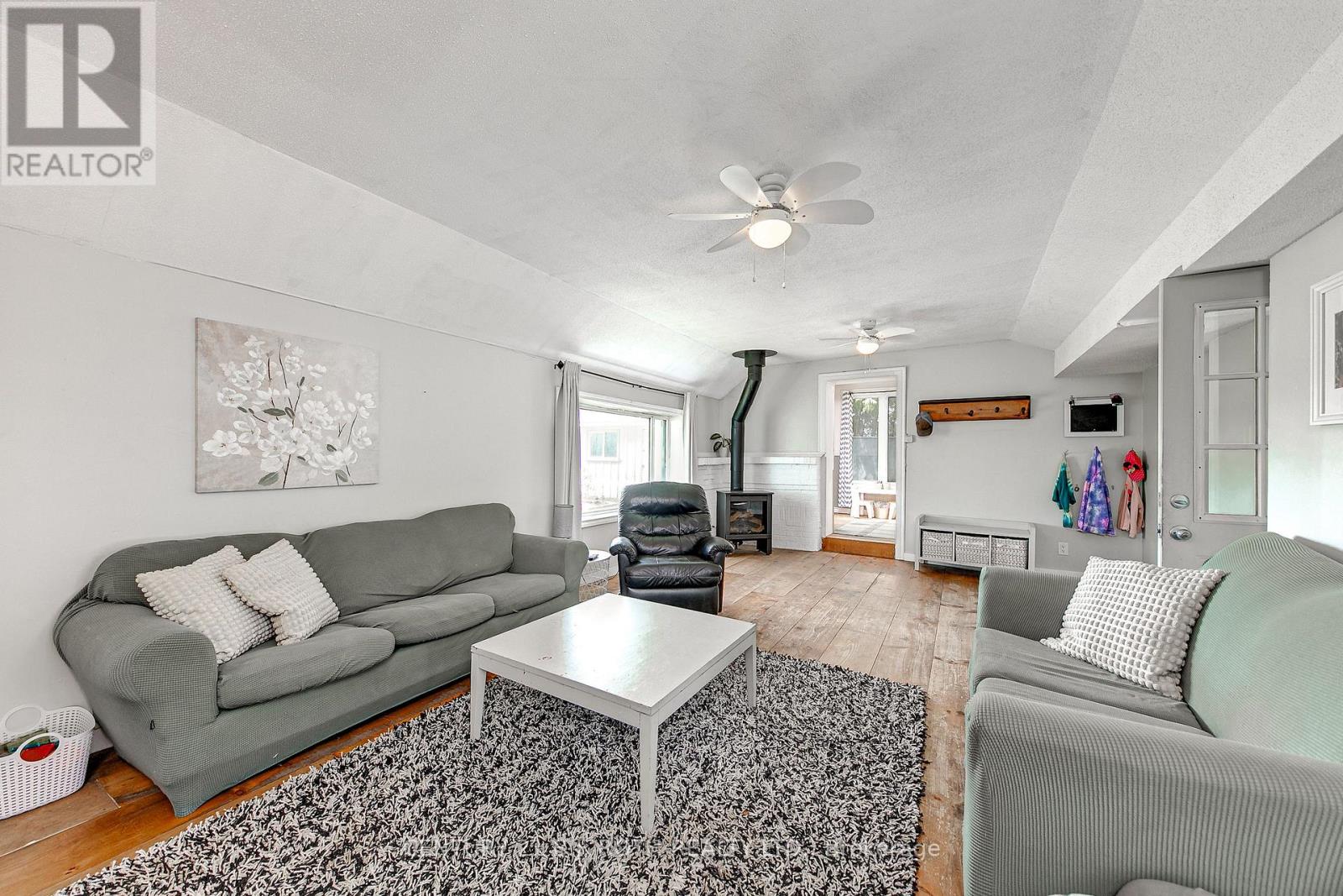 17 Denney Drive, Essa, Ontario  L0L 1N0 - Photo 24 - N12396197