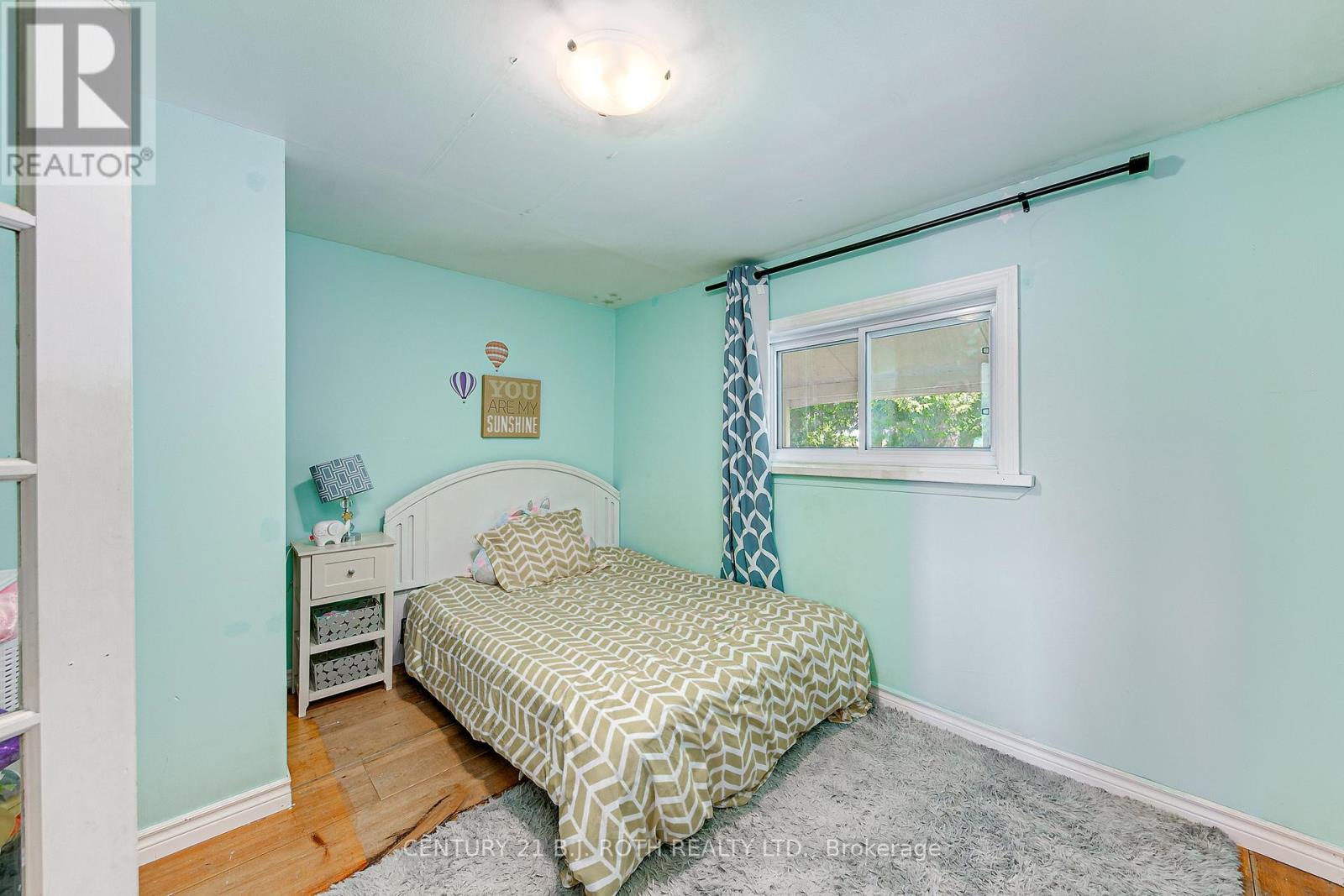 17 Denney Drive, Essa, Ontario  L0L 1N0 - Photo 28 - N12396197