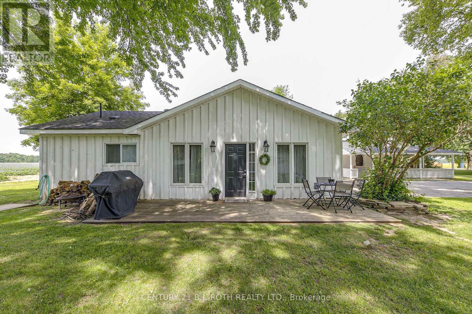 17 Denney Drive, Essa, Ontario  L0L 1N0 - Photo 37 - N12396197