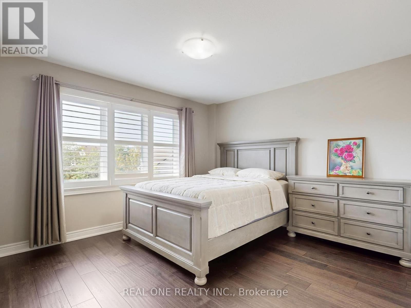 26 Matthews Court, St. Catharines, Ontario  L2S 4C4 - Photo 29 - X12396151