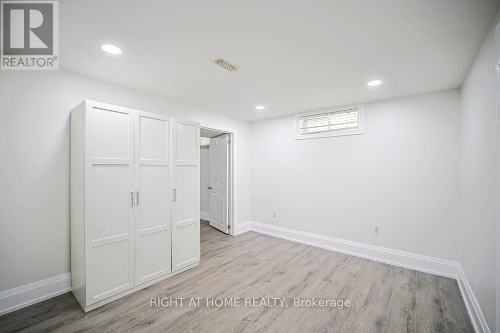 47 Blackfriar Lane, Brantford, Ontario  N3R 7M2 - Photo 40 - X12396172