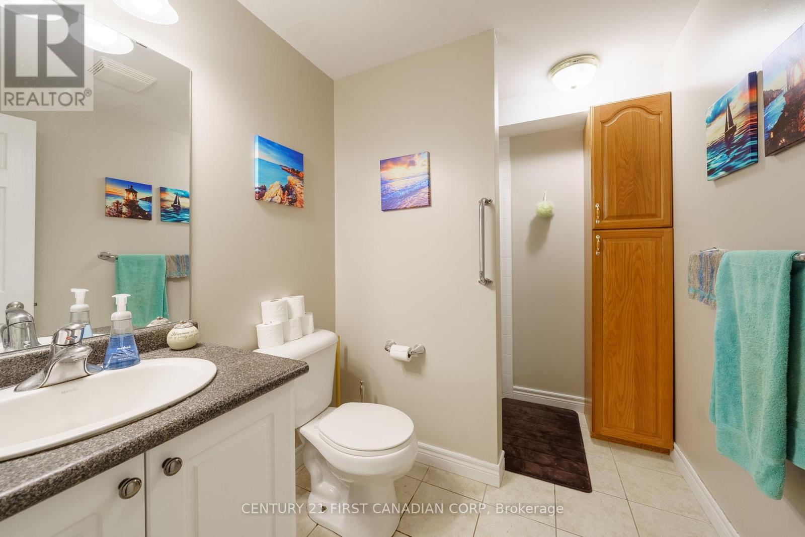 300 Station St Street, North Middlesex, Ontario  N0M 2K0 - Photo 21 - X12396245