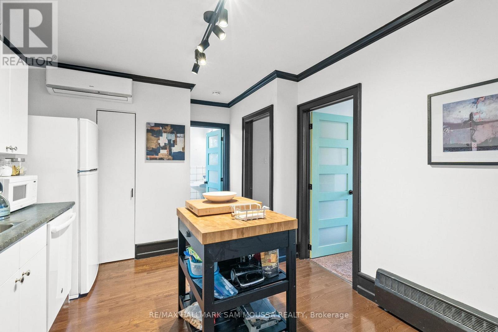 310 Beechgrove Avenue, Ottawa, Ontario  K1Z 6R3 - Photo 9 - X12396216