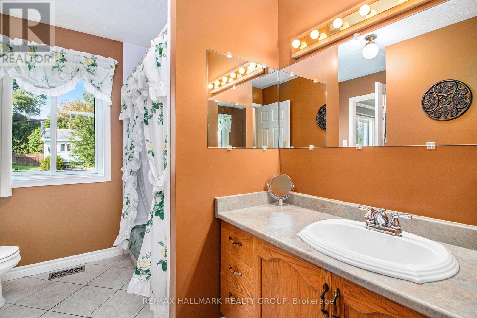 945 Belvedere Avenue, Clarence-Rockland, Ontario  K4K 1H3 - Photo 16 - X12396229