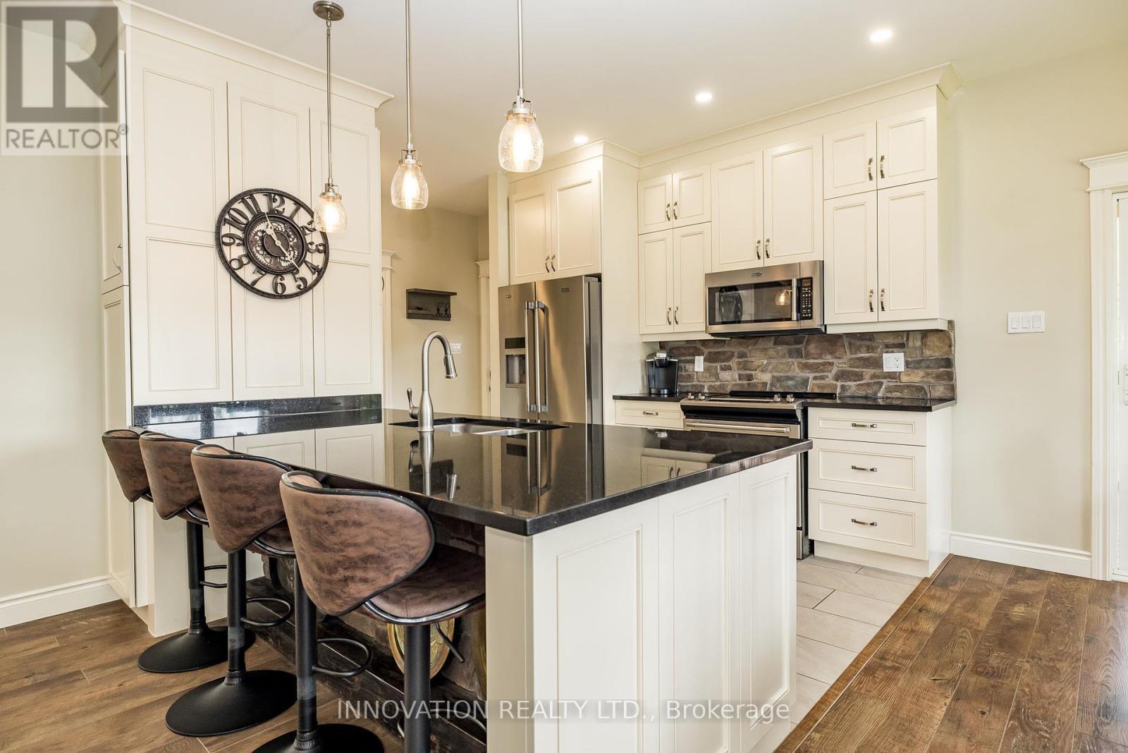 103 A Carriage Landing Drive, Horton, Ontario  K0J 1Y0 - Photo 11 - X12396250