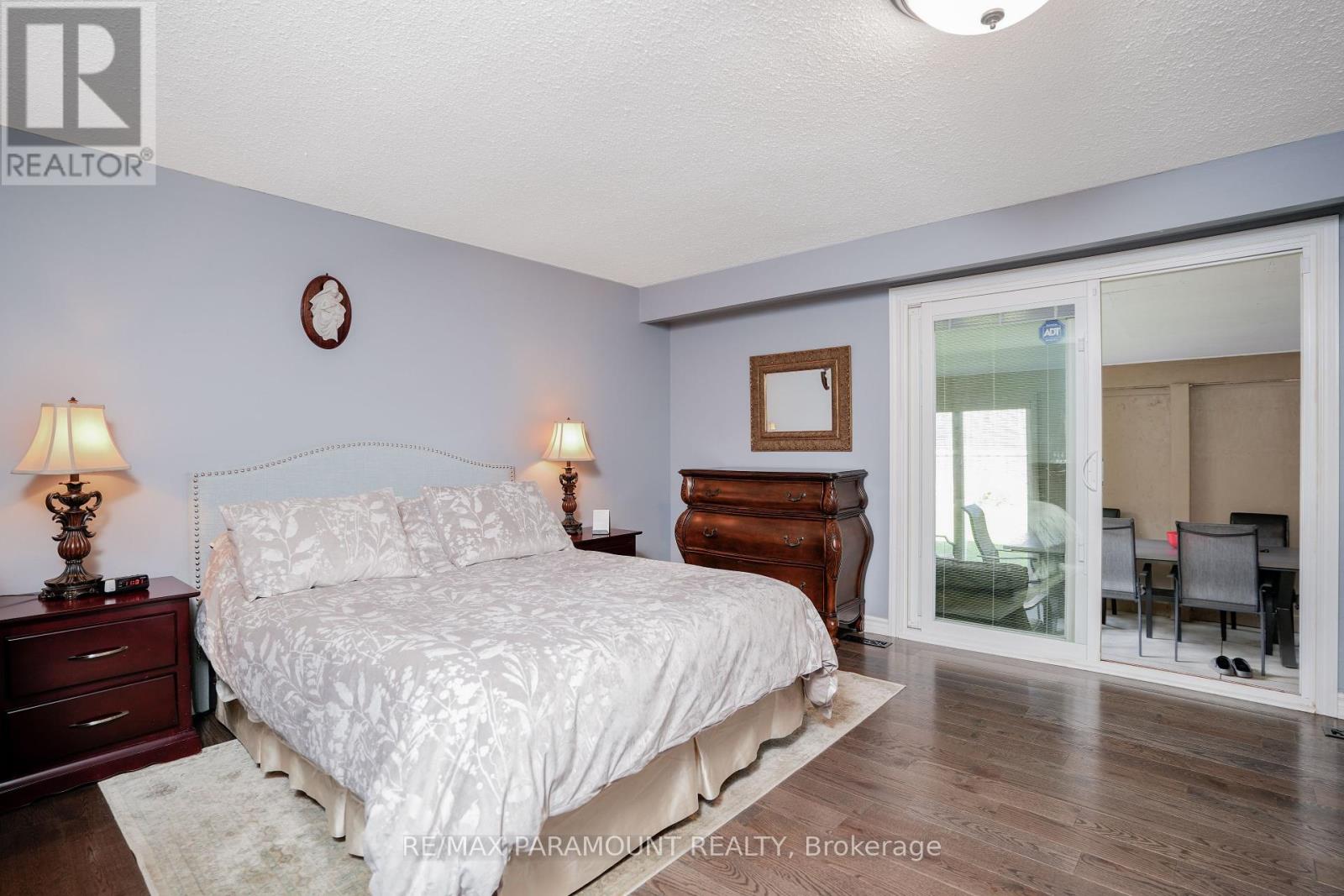 8 Edwin Drive, Brampton, Ontario  L6Y 1A1 - Photo 27 - W12396209