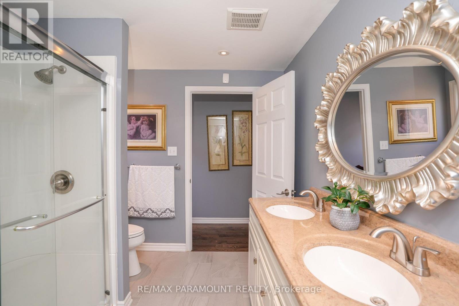 8 Edwin Drive, Brampton, Ontario  L6Y 1A1 - Photo 31 - W12396209
