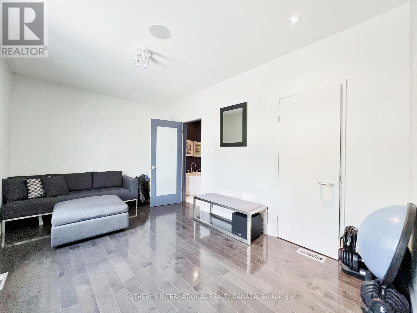 79 Berkeley Street, Toronto (Moss Park), Ontario  M5A 2W5 - Photo 20 - C12395311
