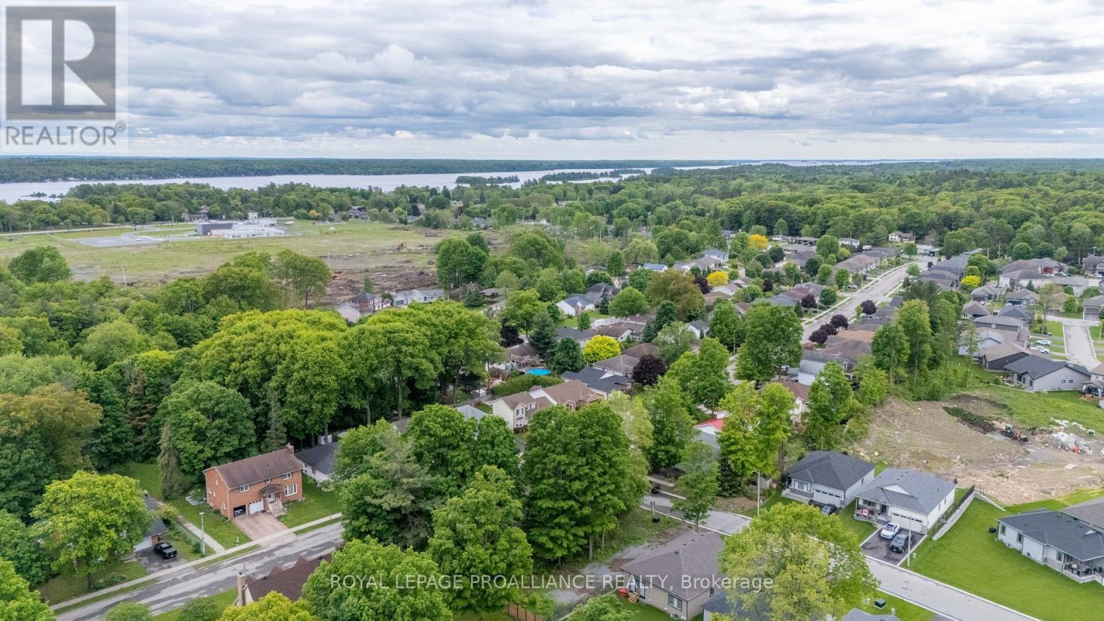 105 Manahan Court, Brockville, Ontario  K6V 7J2 - Photo 11 - X12396237