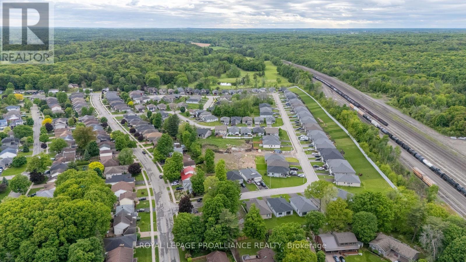 3 Manahan Court, Brockville, Ontario  K6V 7J2 - Photo 12 - X12396239
