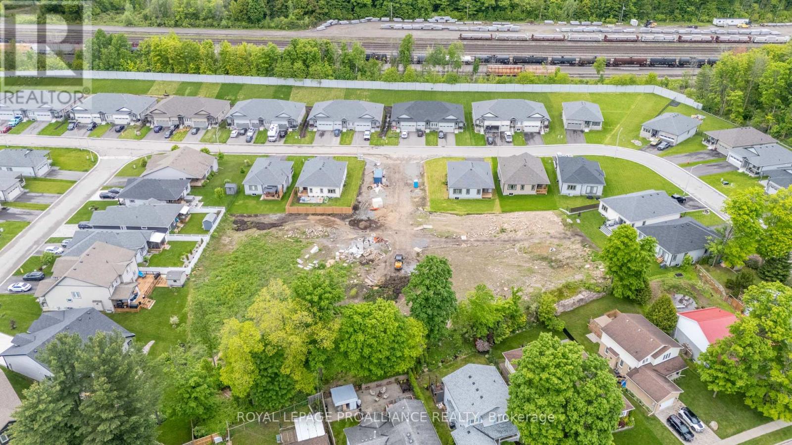 3 Manahan Court, Brockville, Ontario  K6V 7J2 - Photo 7 - X12396239