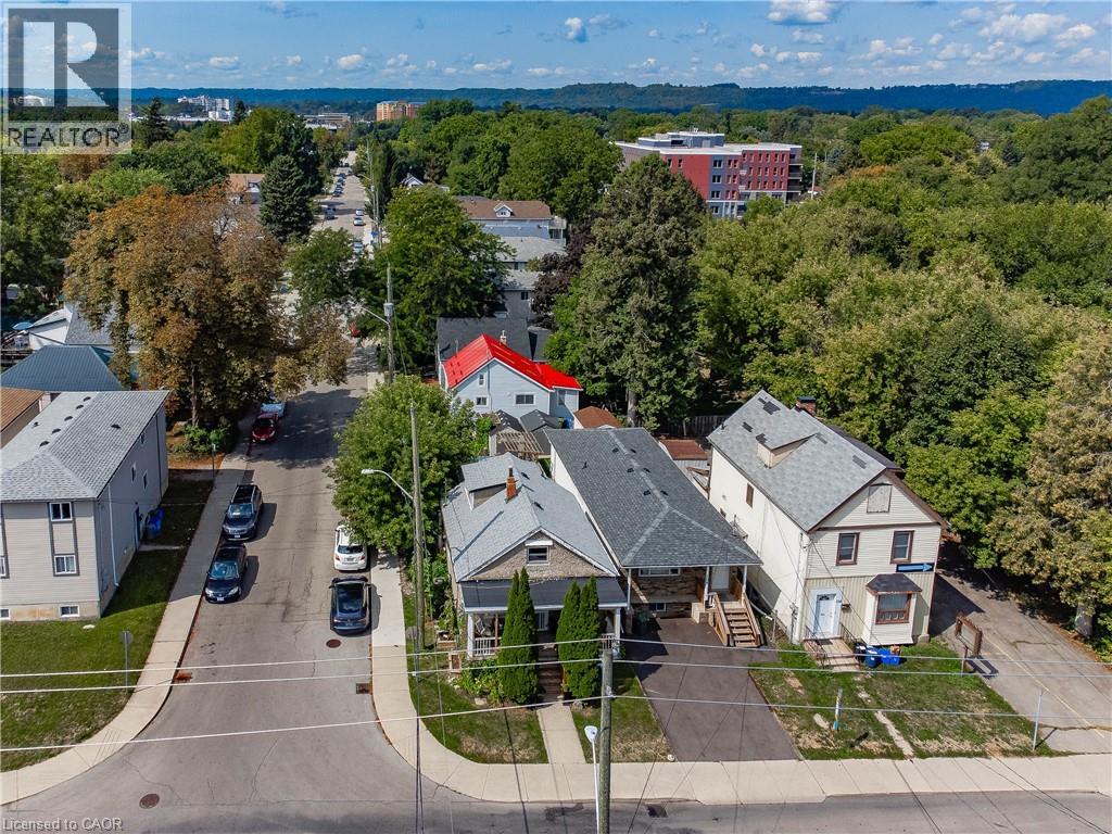110 Emerson Street, Hamilton, Ontario  L8S 2X6 - Photo 2 - 40768123