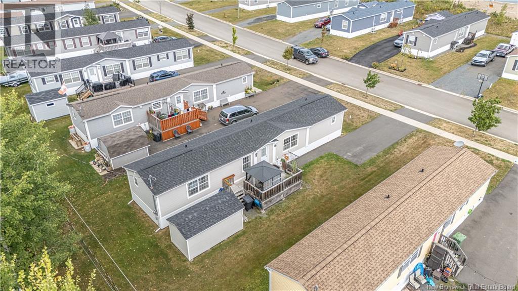 21 Shannon Street, Fredericton, New Brunswick  E3G 4C8 - Photo 3 - NB126472