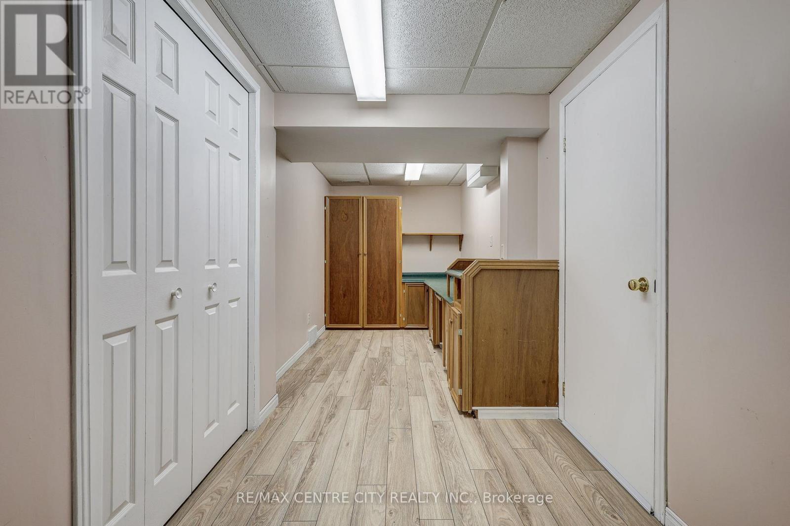 26 Sifton Drive, St. Thomas, Ontario  N5R 6C7 - Photo 32 - X12395603