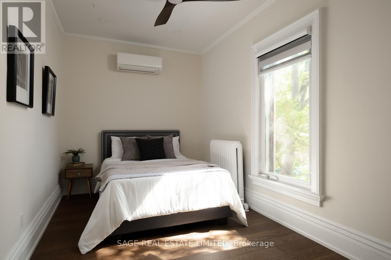 14 Halton Street, Toronto (Trinity-Bellwoods), Ontario  M6J 1R3 - Photo 37 - C12276303