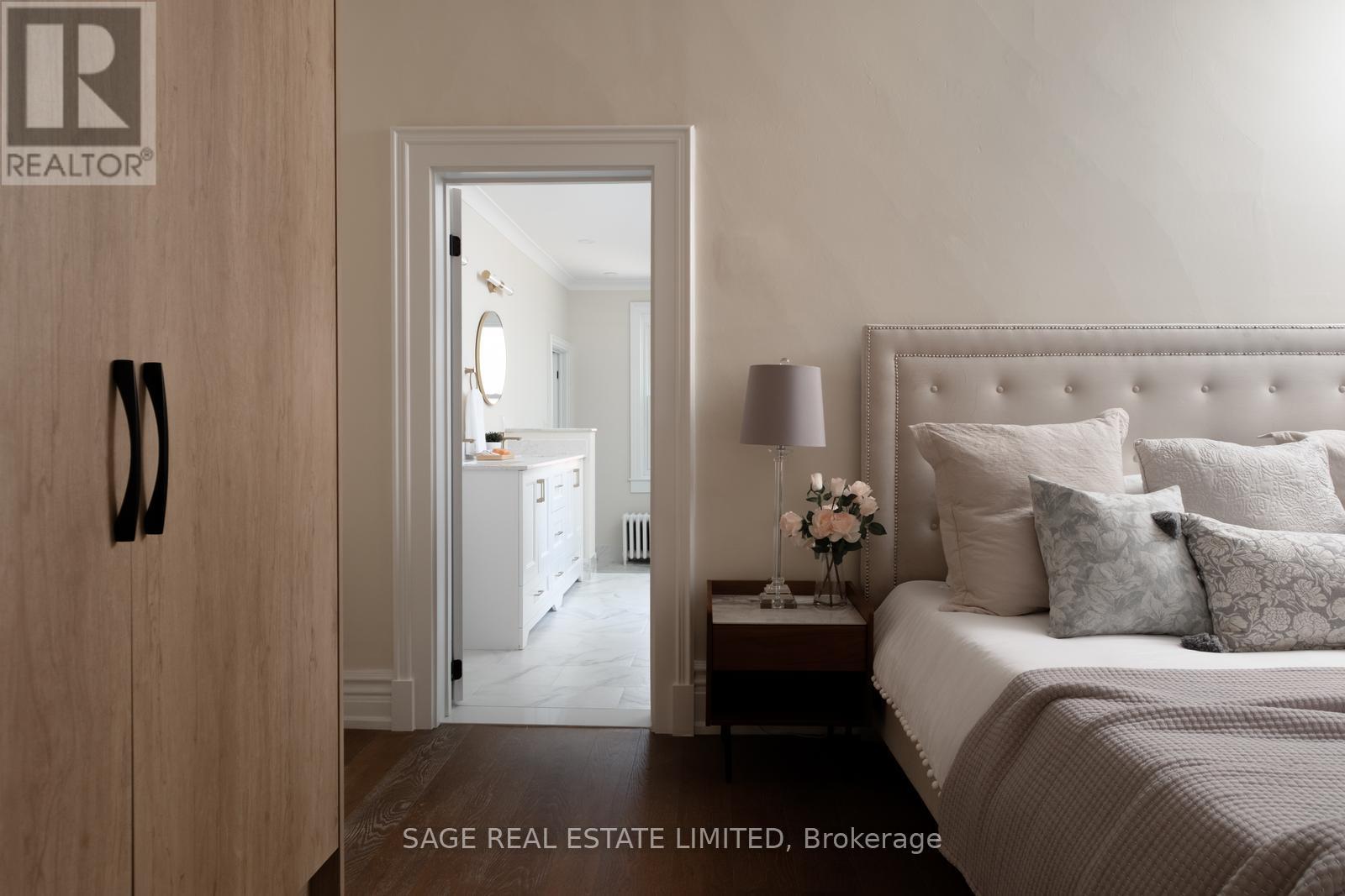 14 Halton Street, Toronto (Trinity-Bellwoods), Ontario  M6J 1R3 - Photo 30 - C12276303