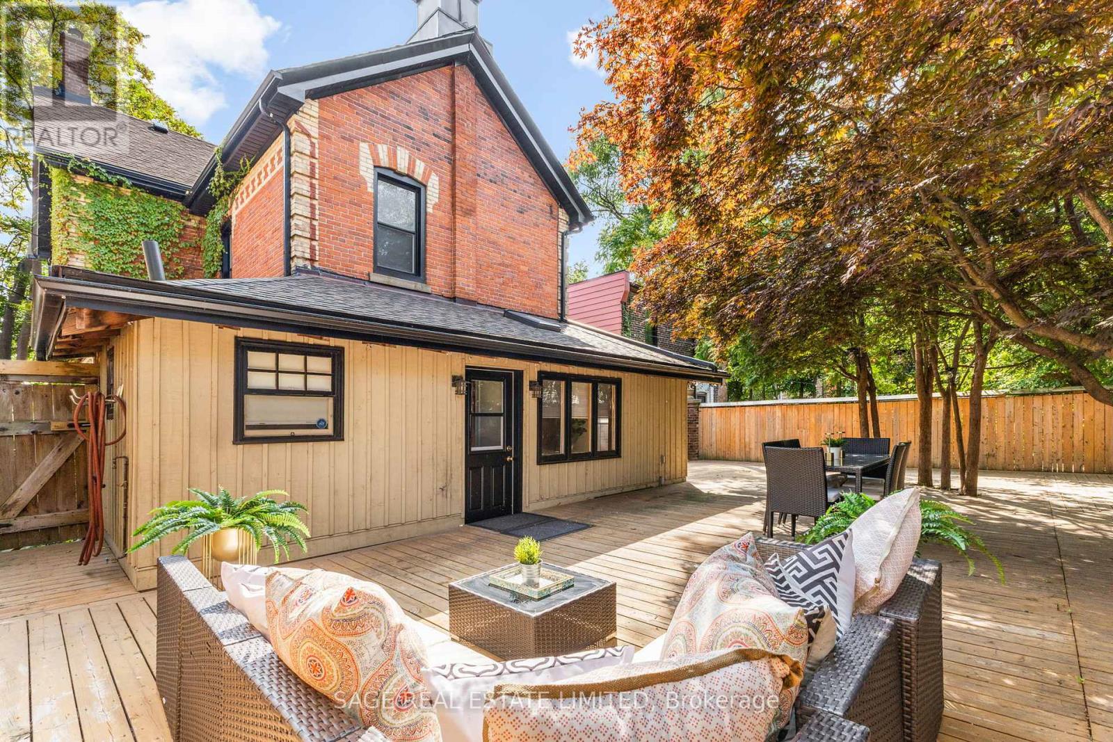 14 Halton Street, Toronto (Trinity-Bellwoods), Ontario  M6J 1R3 - Photo 46 - C12276303