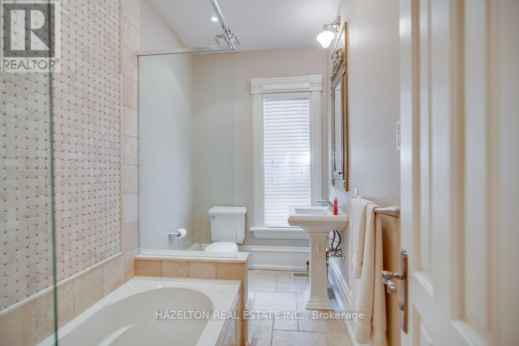 44 Hazelton Avenue, Toronto, Ontario  M5R 2E2 - Photo 17 - C12396240