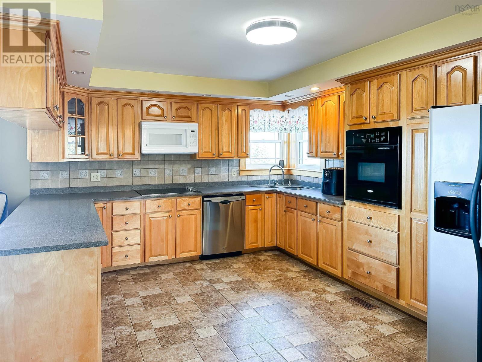 5234 Shore Road W, Parkers Cove, Nova Scotia  B0S 1A0 - Photo 7 - 202522957