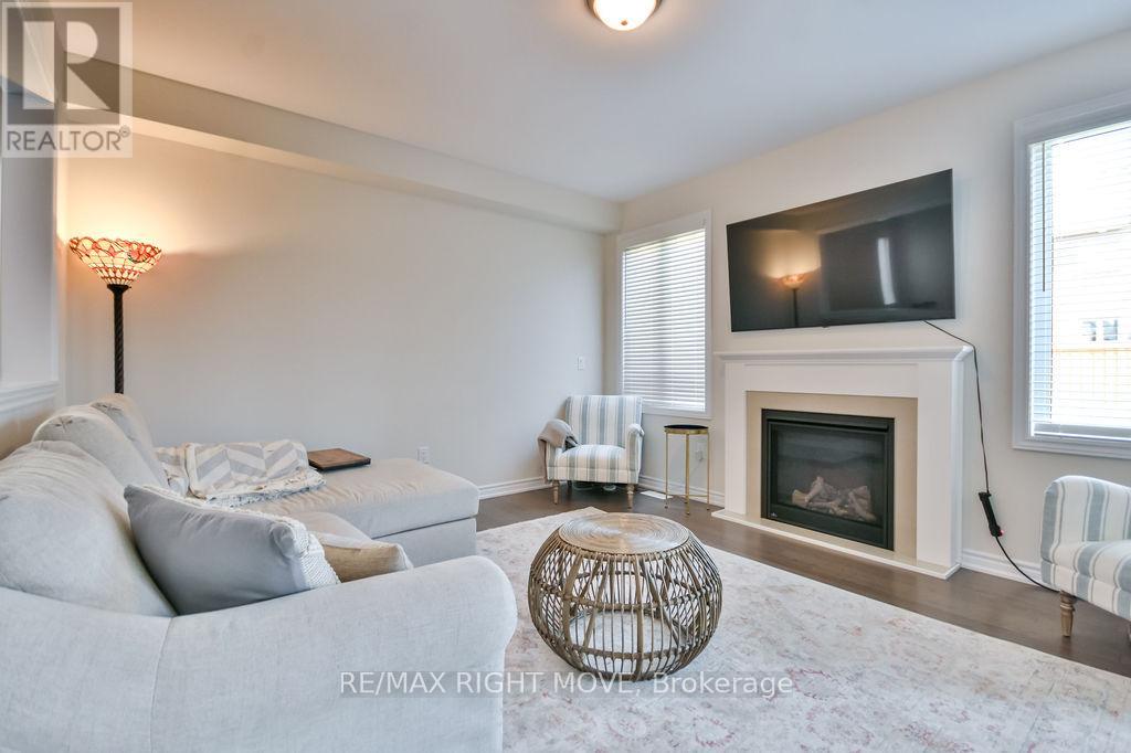 3011 Sierra Drive, Orillia, Ontario  L3V 8L9 - Photo 11 - S12396244