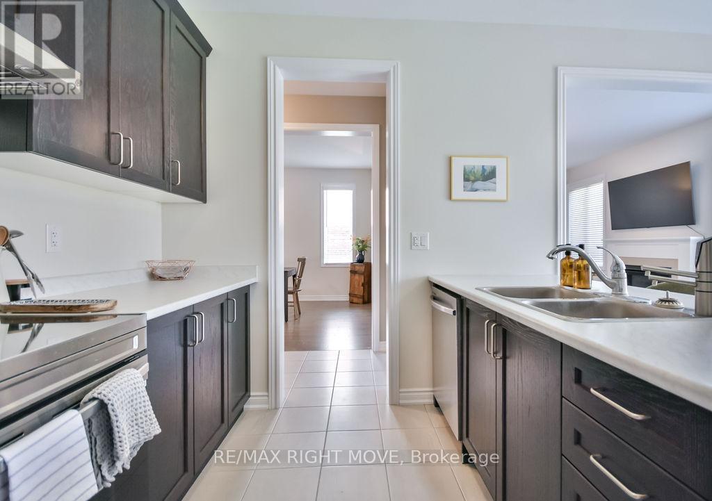 3011 Sierra Drive, Orillia, Ontario  L3V 8L9 - Photo 18 - S12396244
