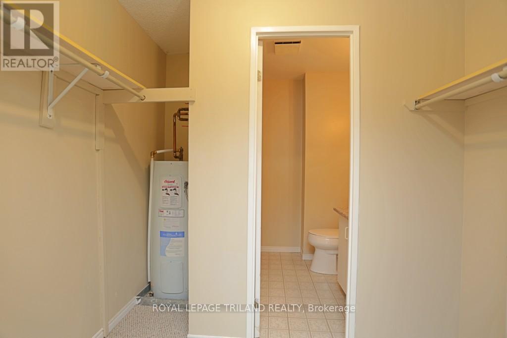 309 - 95 Baseline Road W, London South, Ontario  N6J 4X3 - Photo 11 - X12396277