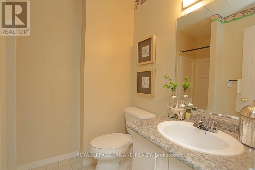 309 - 95 Baseline Road W, London South, Ontario  N6J 4X3 - Photo 12 - X12396277