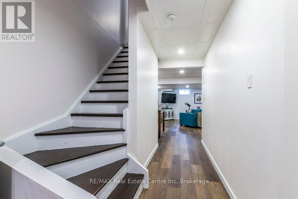 59 - 1035 Victoria Road S, Guelph, Ontario N1L 1B3 - Photo 15 - X12396270