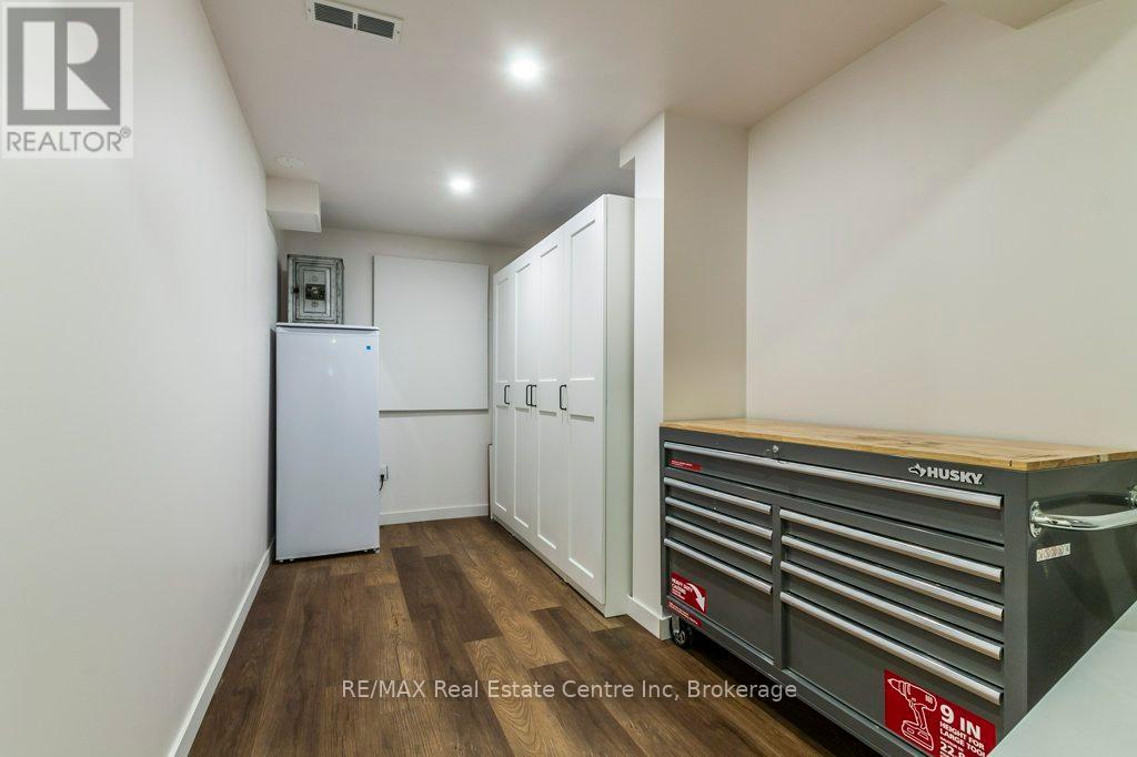 59 - 1035 Victoria Road S, Guelph, Ontario N1L 1B3 - Photo 16 - X12396270