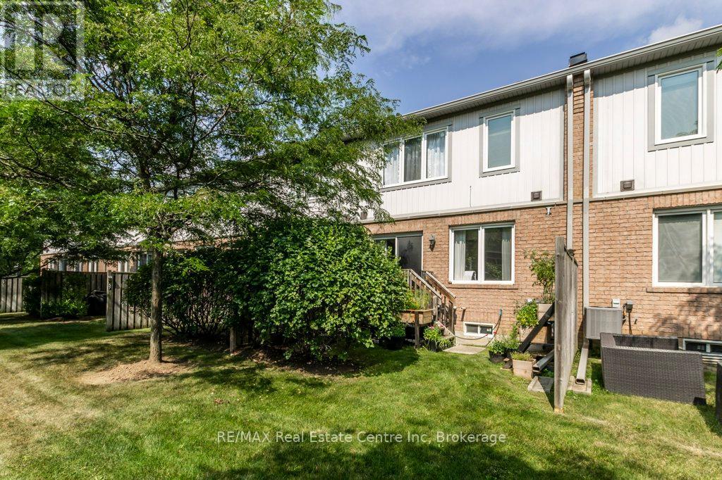59 - 1035 Victoria Road S, Guelph, Ontario N1L 1B3 - Photo 20 - X12396270