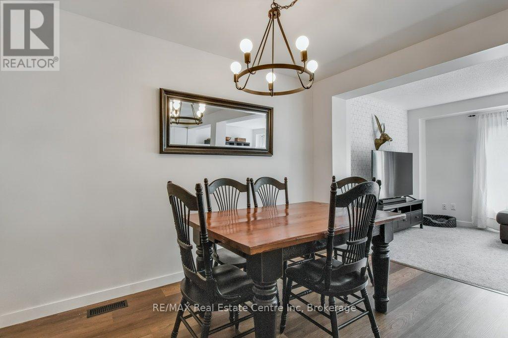 59 - 1035 Victoria Road S, Guelph, Ontario N1L 1B3 - Photo 4 - X12396270