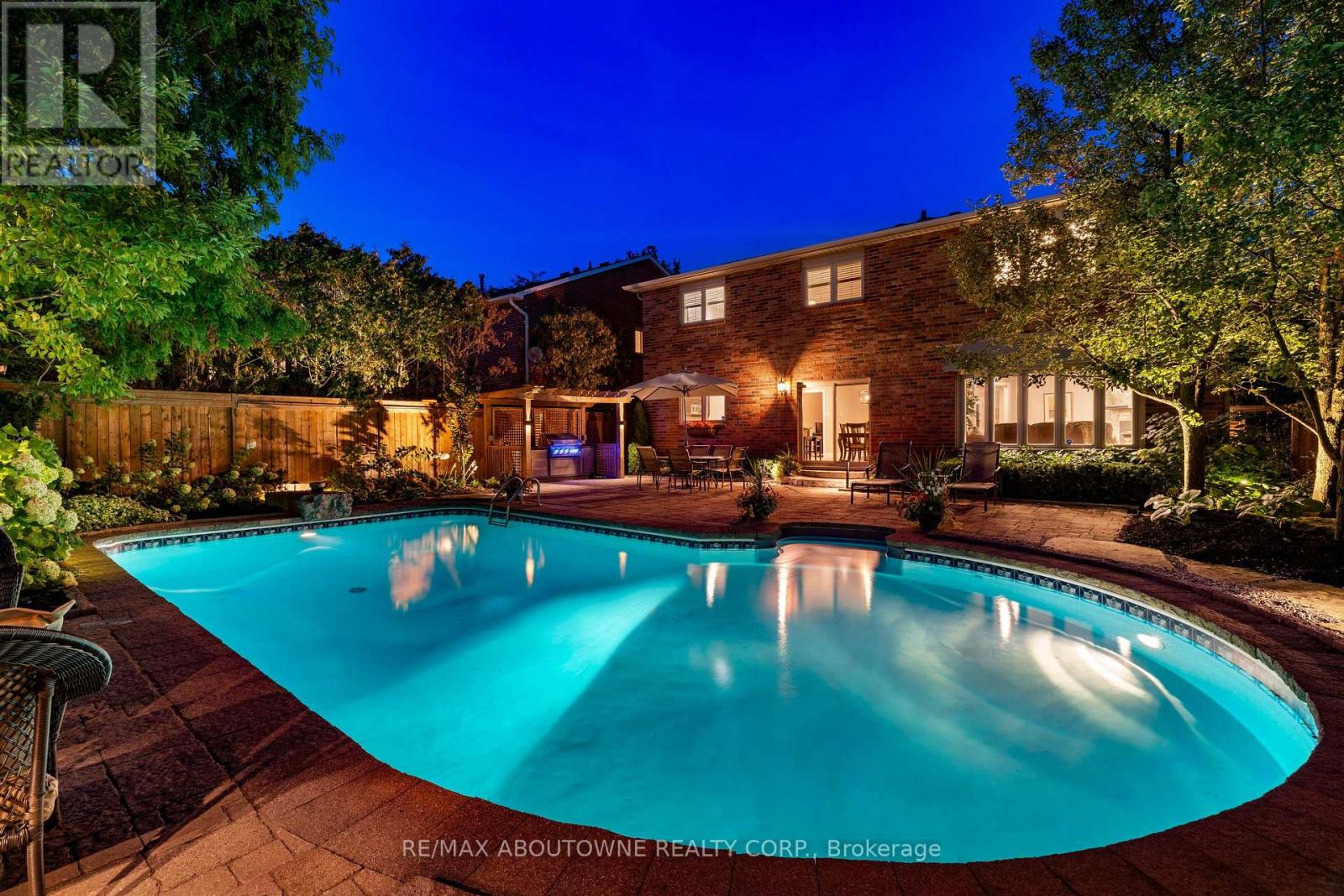 1397 Forestbrook Road, Oakville (Ga Glen Abbey), Ontario  L6M 2H6 - Photo 40 - W12396213