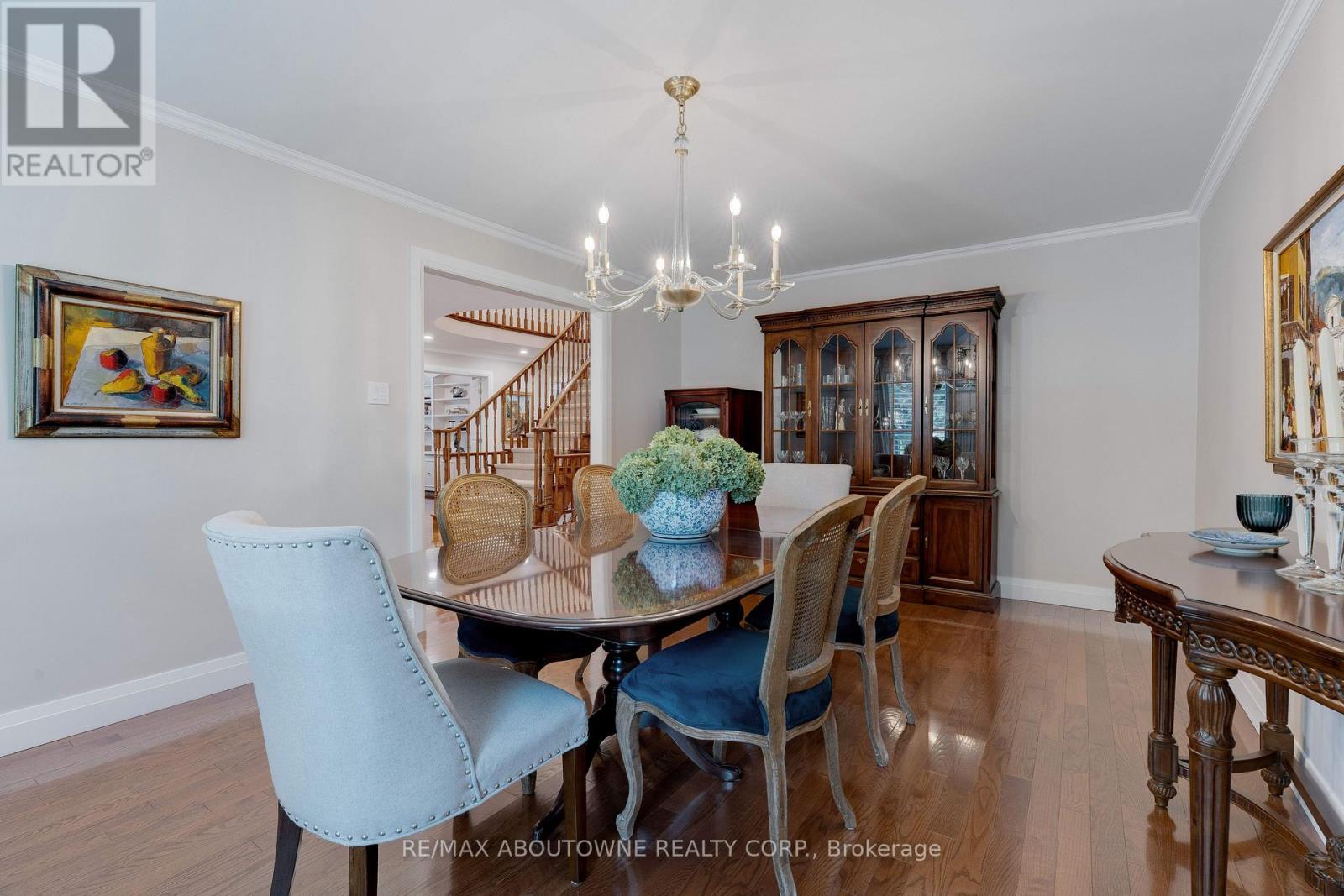 1397 Forestbrook Road, Oakville (Ga Glen Abbey), Ontario  L6M 2H6 - Photo 6 - W12396213