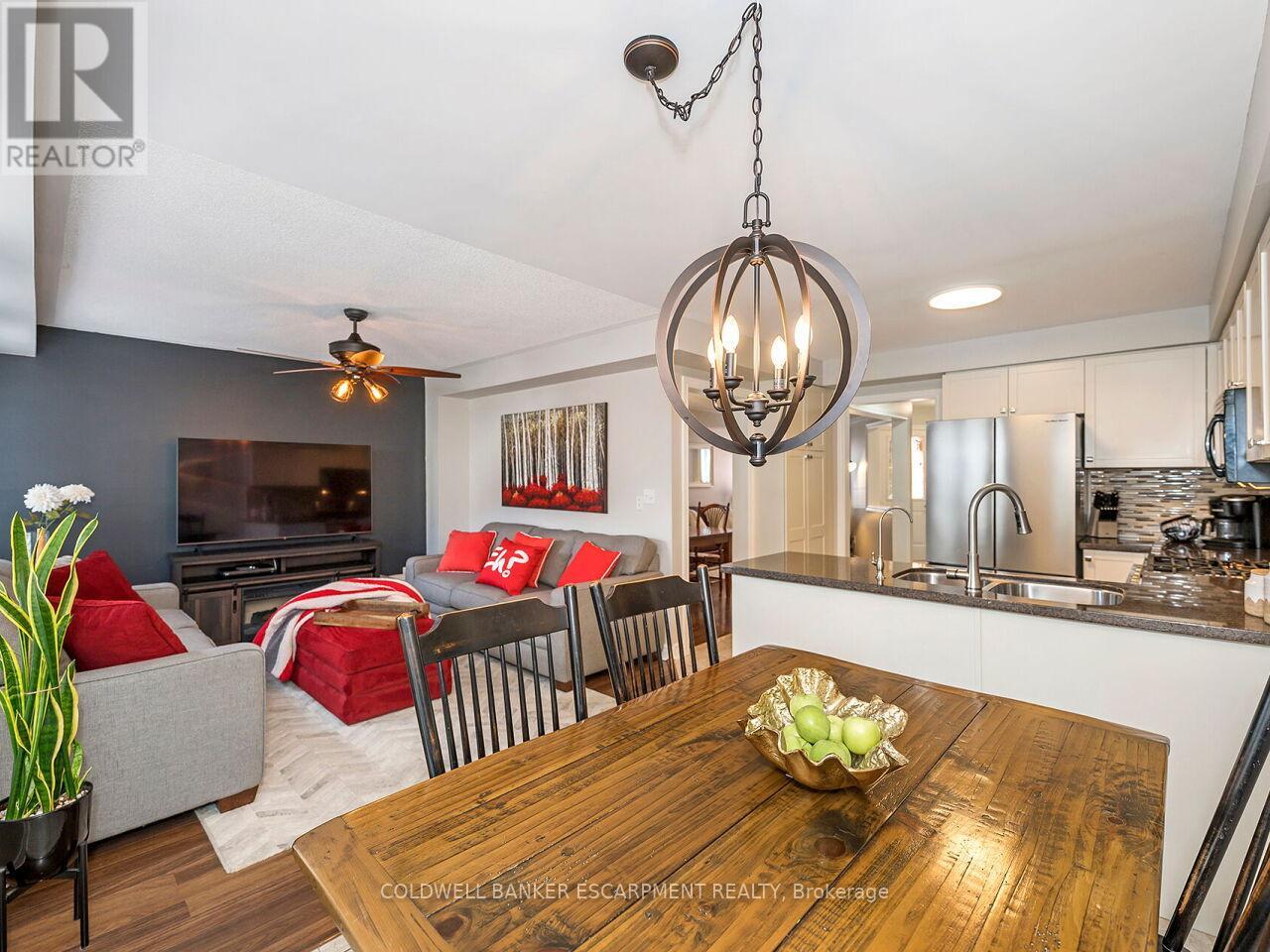 109 Mowat Crescent, Halton Hills, Ontario  L7G 6C7 - Photo 18 - W12396226