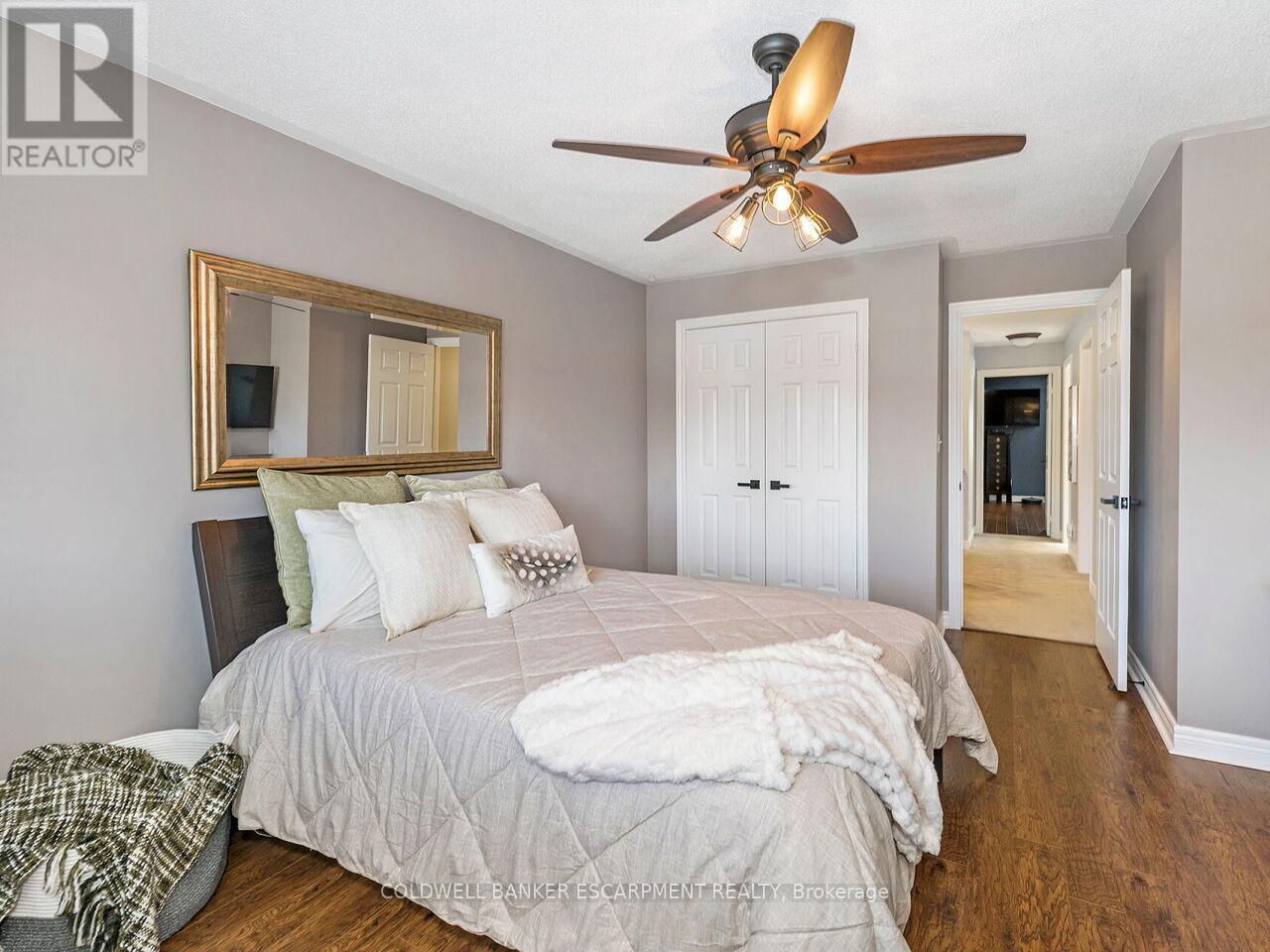 109 Mowat Crescent, Halton Hills, Ontario  L7G 6C7 - Photo 26 - W12396226