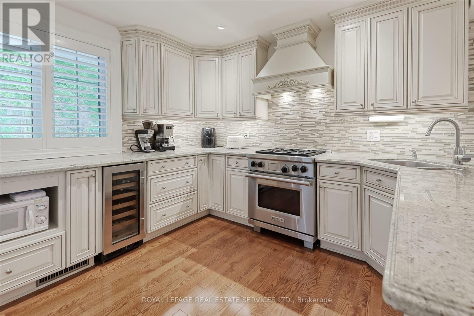 169 Morrison Road, Oakville, Ontario  L6J 4J3 - Photo 14 - W12396231