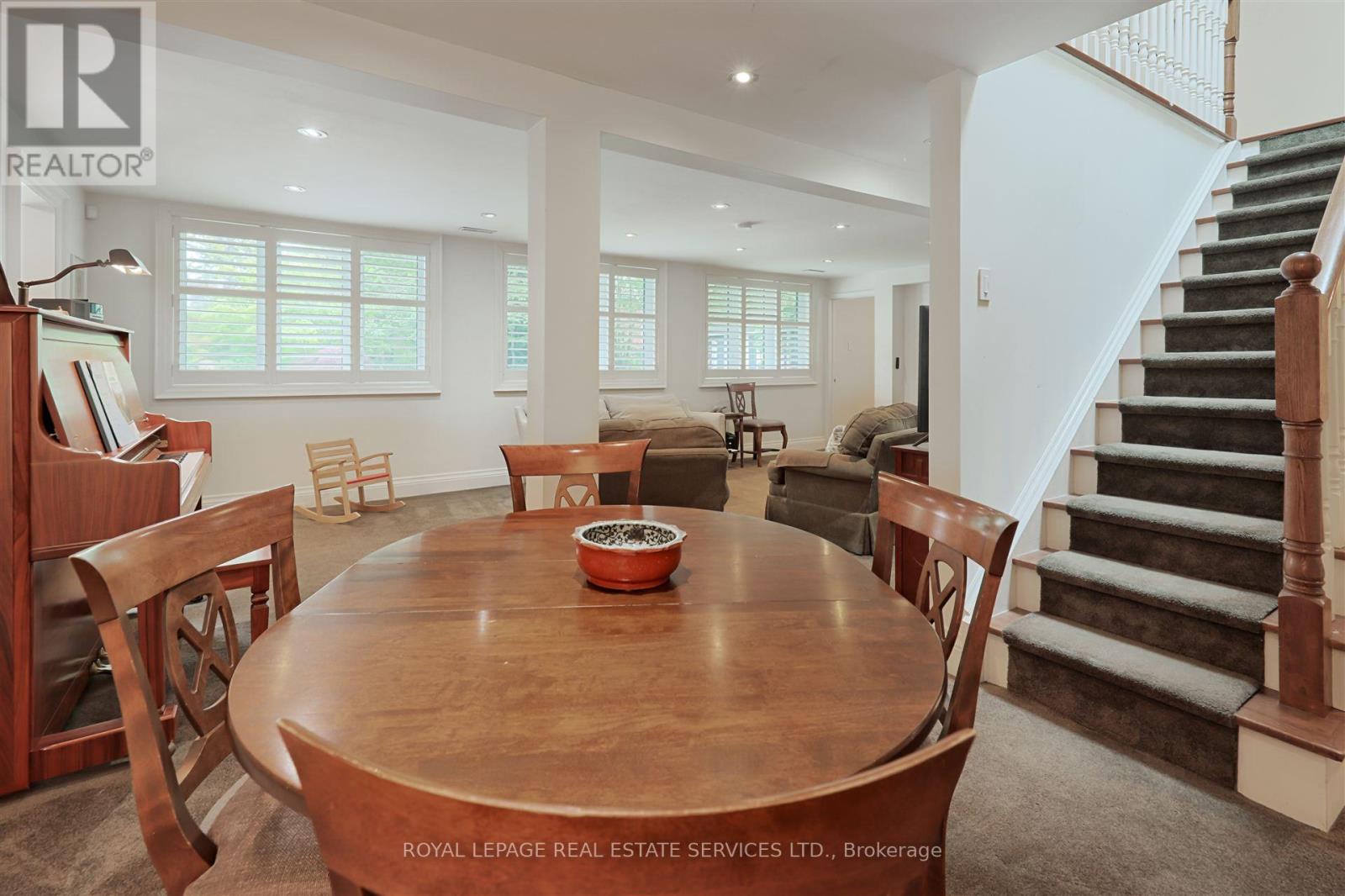 169 Morrison Road, Oakville, Ontario  L6J 4J3 - Photo 22 - W12396231