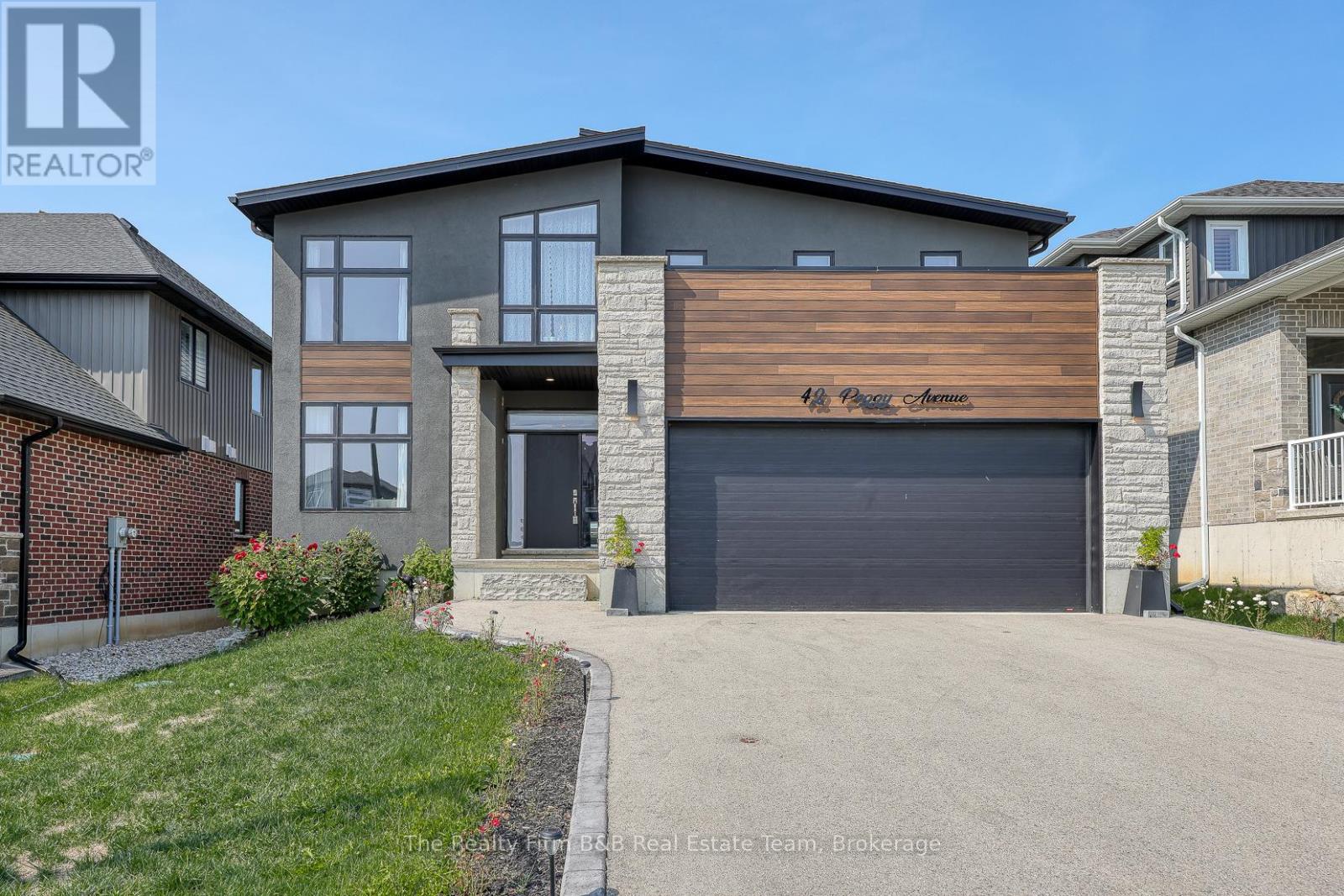 42 Peggy Avenue, South-West Oxford, Ontario  N0J 1N0 - Photo 1 - X12396263