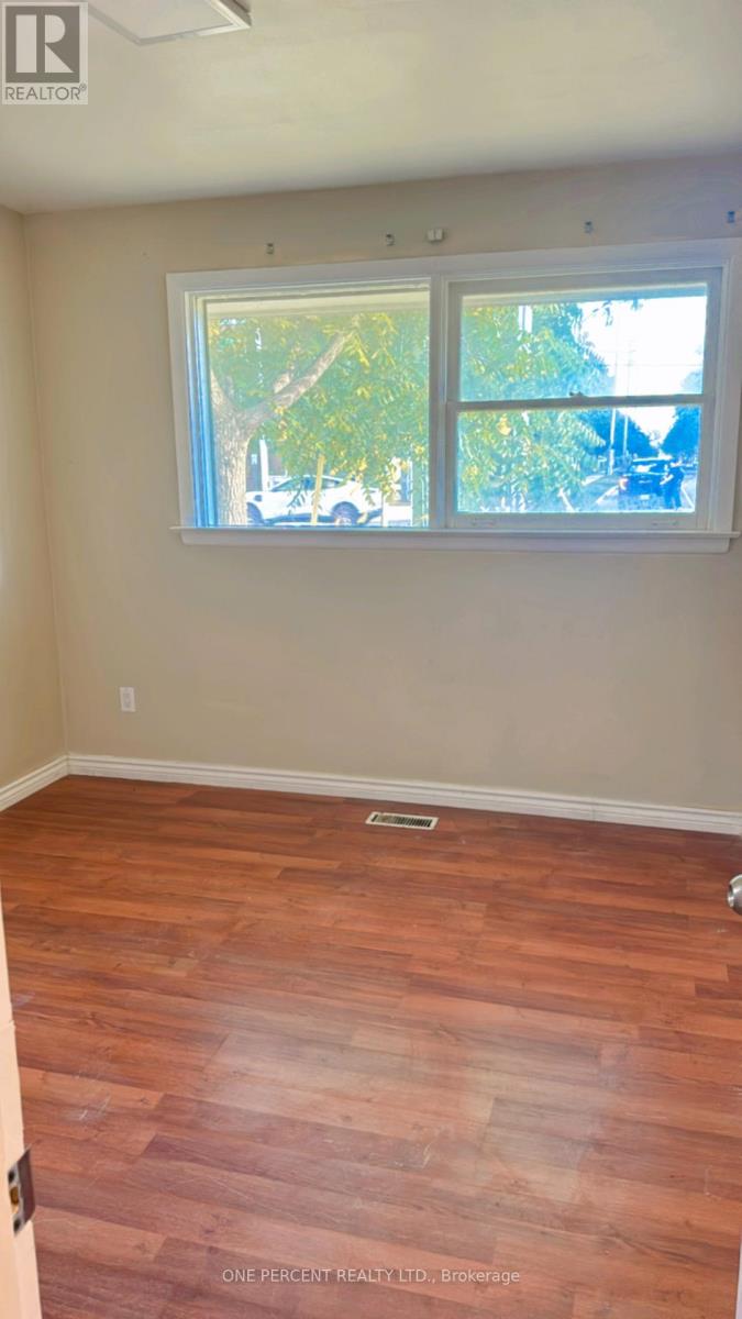 1200 Huron Street, London East, Ontario  N5Y 4K9 - Photo 3 - X12396219