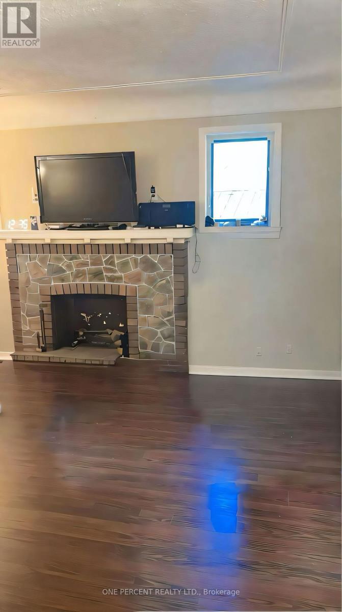 13 Moir Street, London North, Ontario  N6H 1H7 - Photo 4 - X12396223