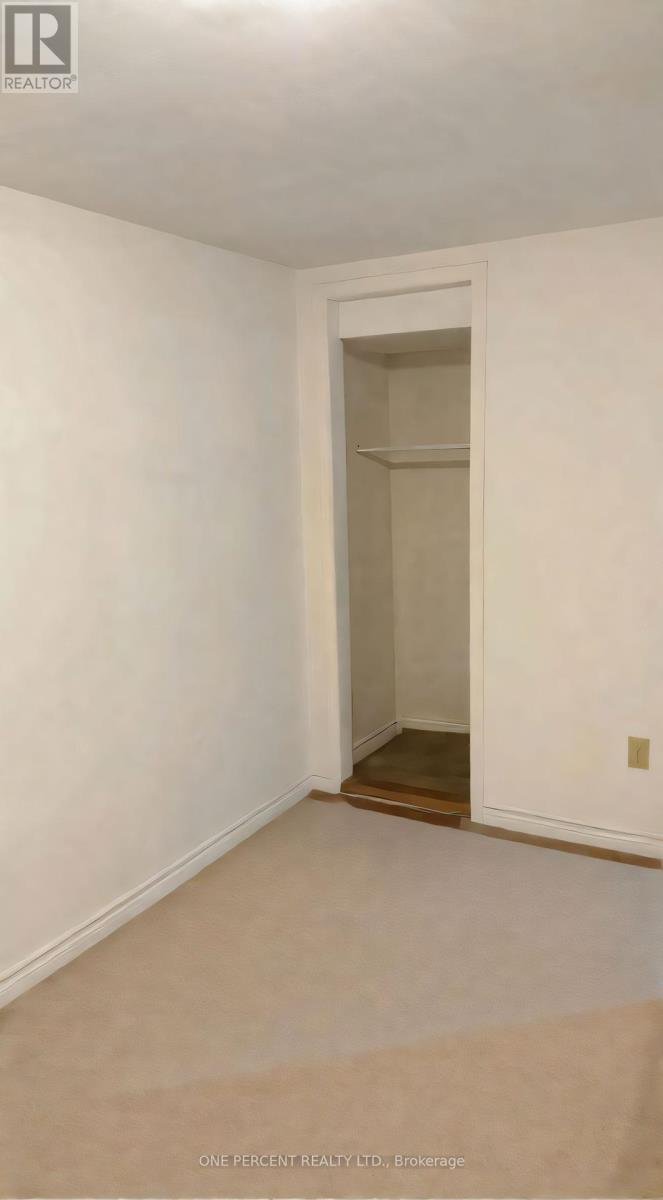 131 Paperbirch Crescent, London North, Ontario  N6G 1L8 - Photo 22 - X12396224