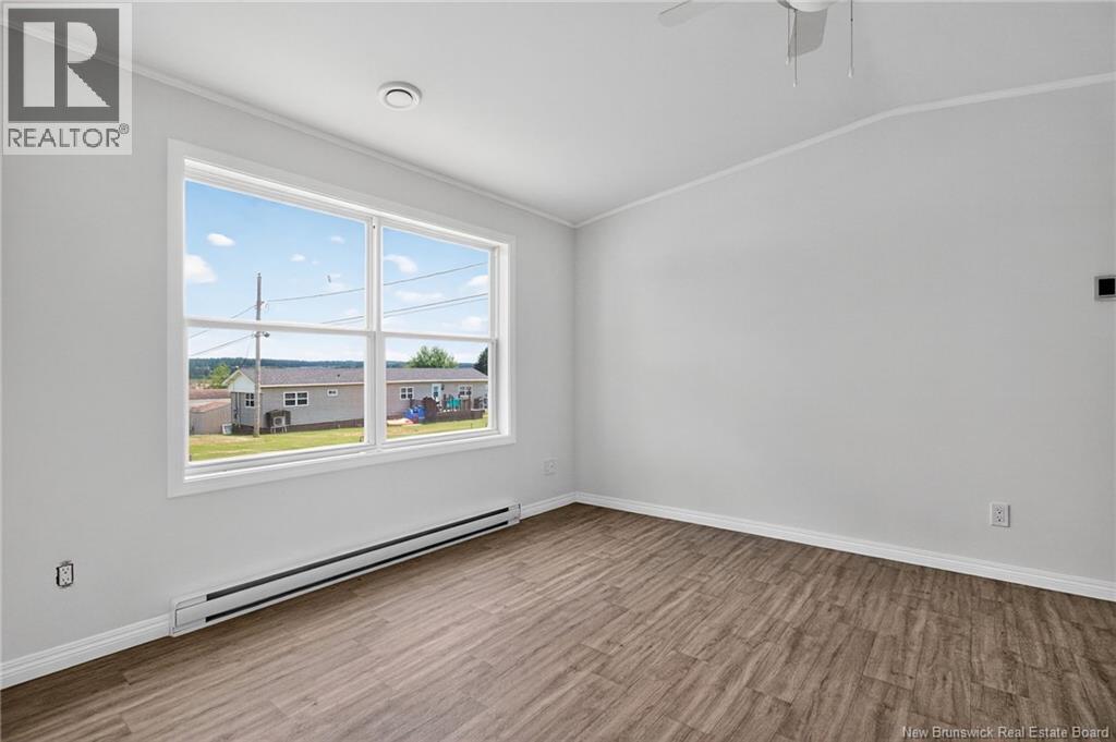 8 Linda Lane, Moncton, New Brunswick  E1E 3T9 - Photo 4 - NB122439