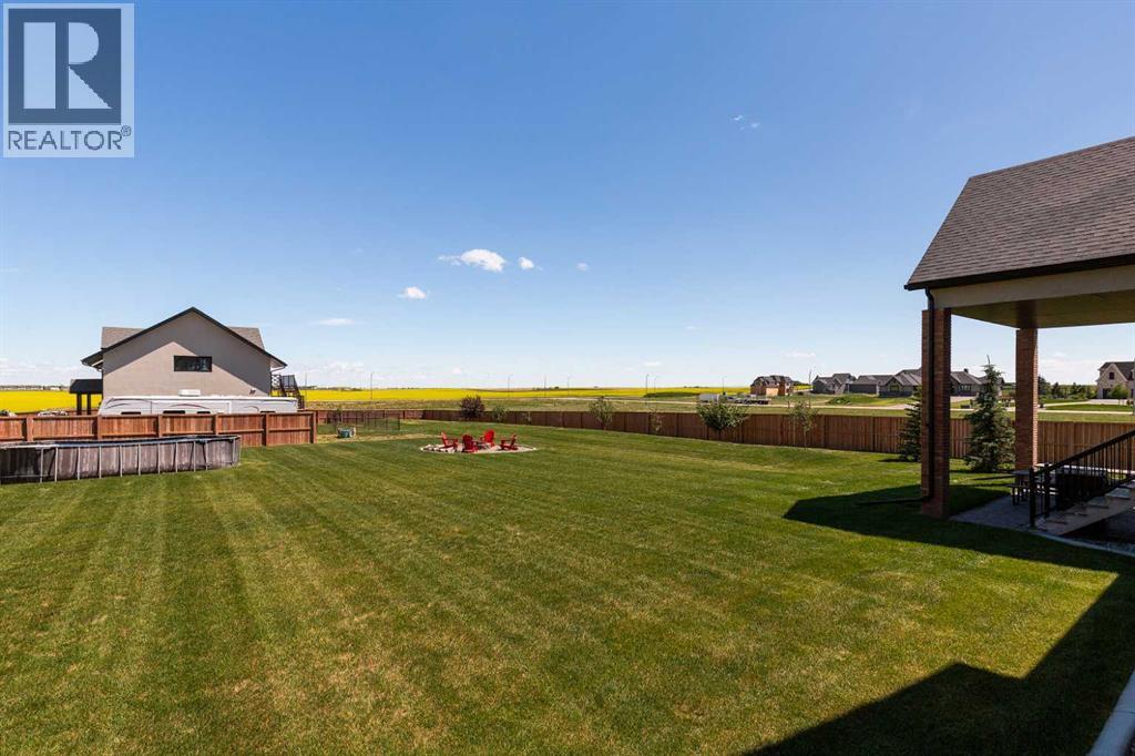 1 Edgemoor Way W, Lethbridge, Alberta  T1J 5R6 - Photo 31 - A2238937