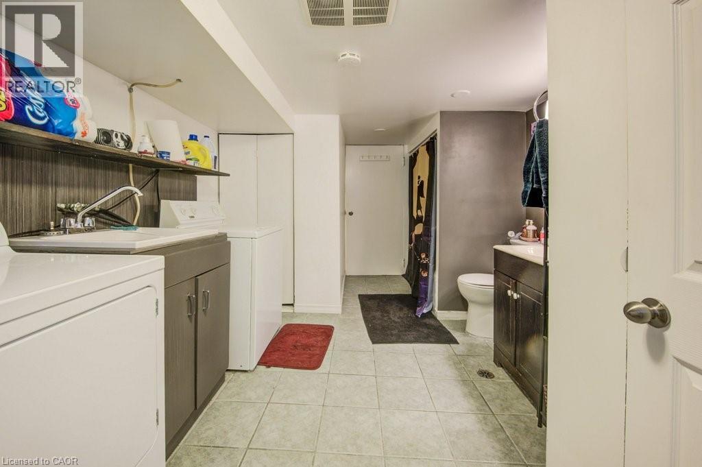 57 Glasgow Street, Kitchener, Ontario  N2G 2G8 - Photo 35 - 40768675