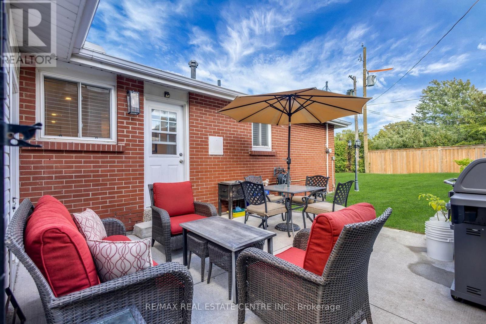 741 Mullin Way, Burlington, Ontario  L7L 4J8 - Photo 40 - W12396134