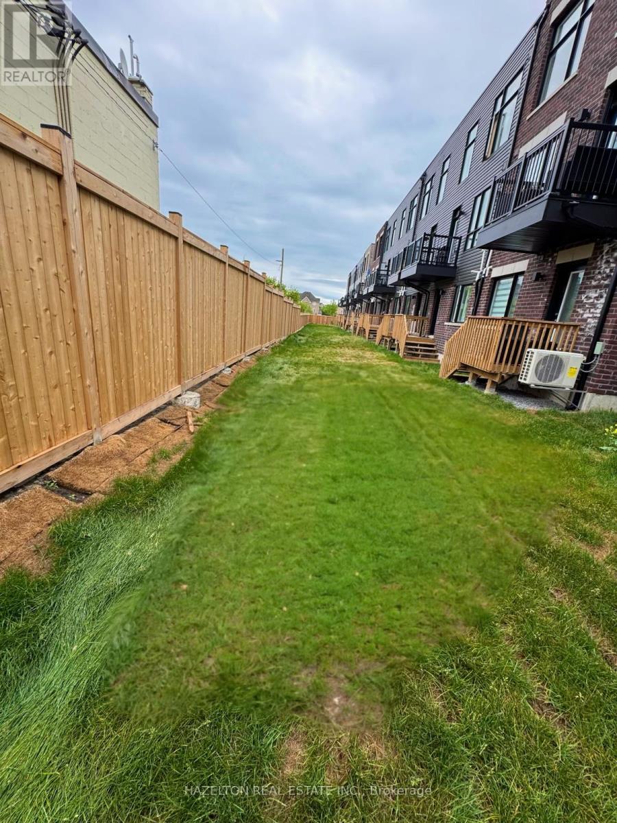 11 Pegler Street, Ajax (South West), Ontario  L1S 7M3 - Photo 33 - E12384444