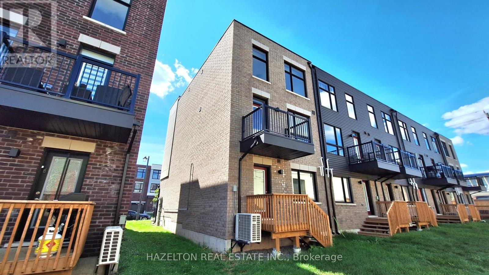 11 Pegler Street, Ajax (South West), Ontario  L1S 7M3 - Photo 31 - E12384444